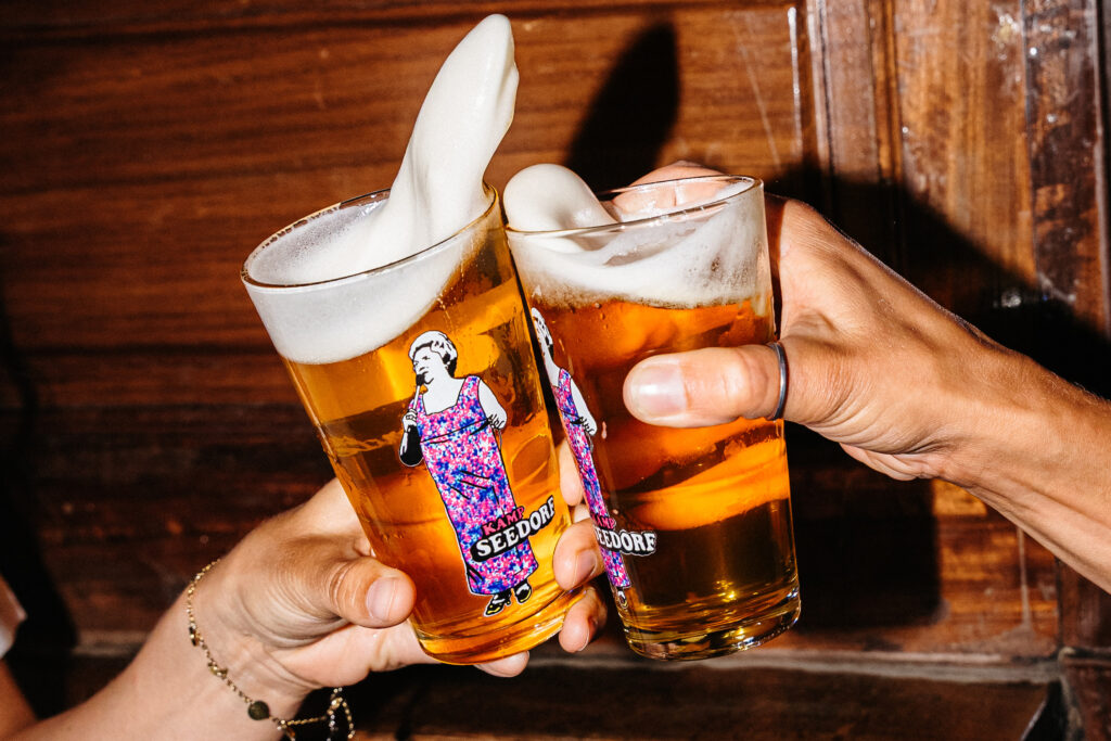 cafe leentje website beelden